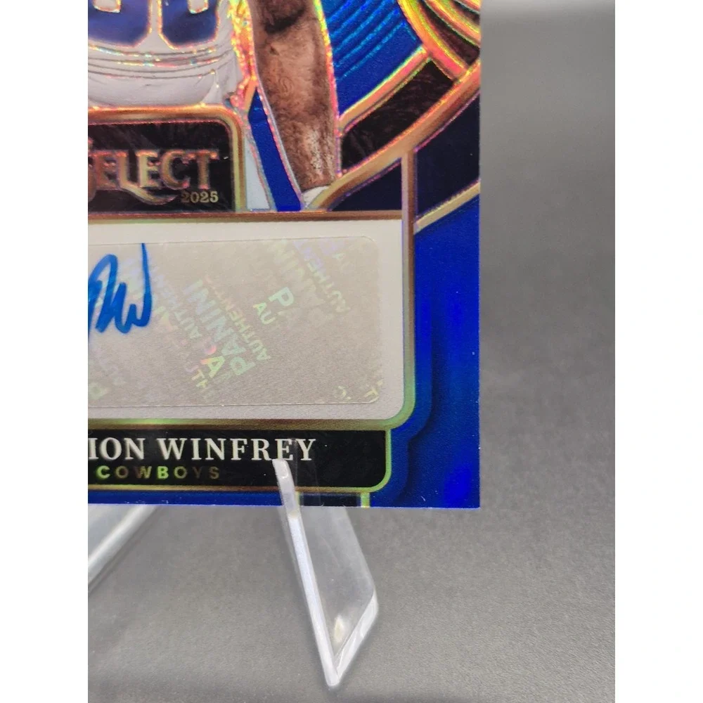 2025 Panini Select Perrion Winfrey SIP-PWY Blue Prizm Auto /99 Cowboys